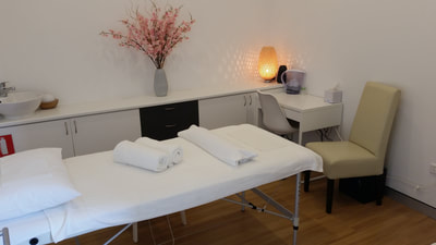 Beautiful treatment room for acupuncture